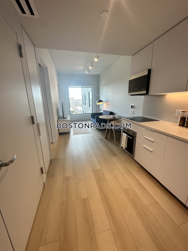 Boylston St., Boston