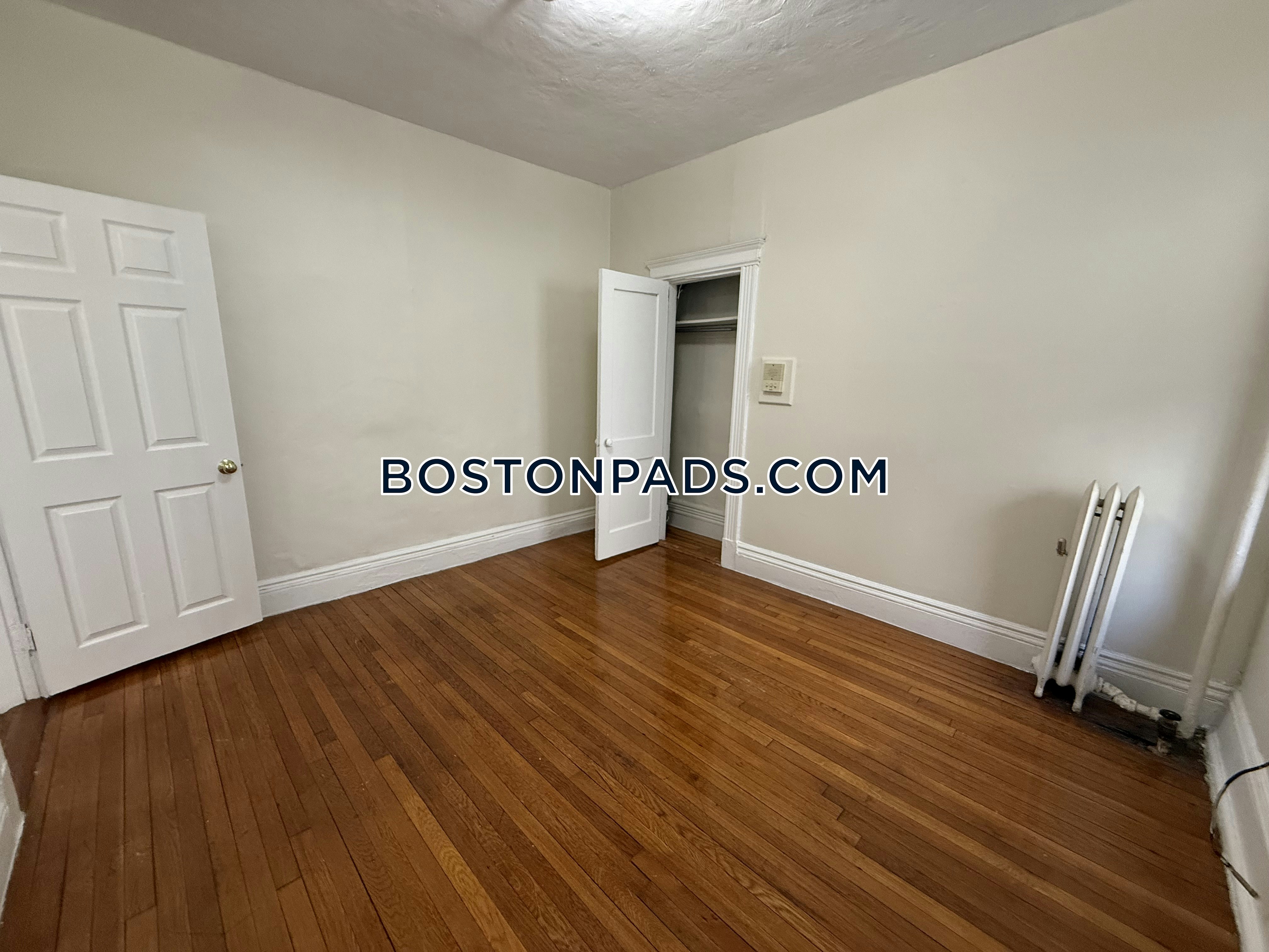 Boston - 1 Beds, 1 Baths
