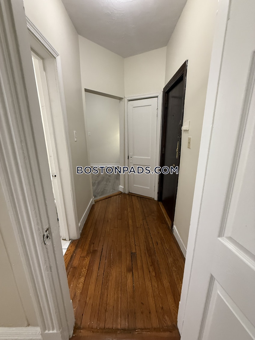 Boston - $2,150+ /month