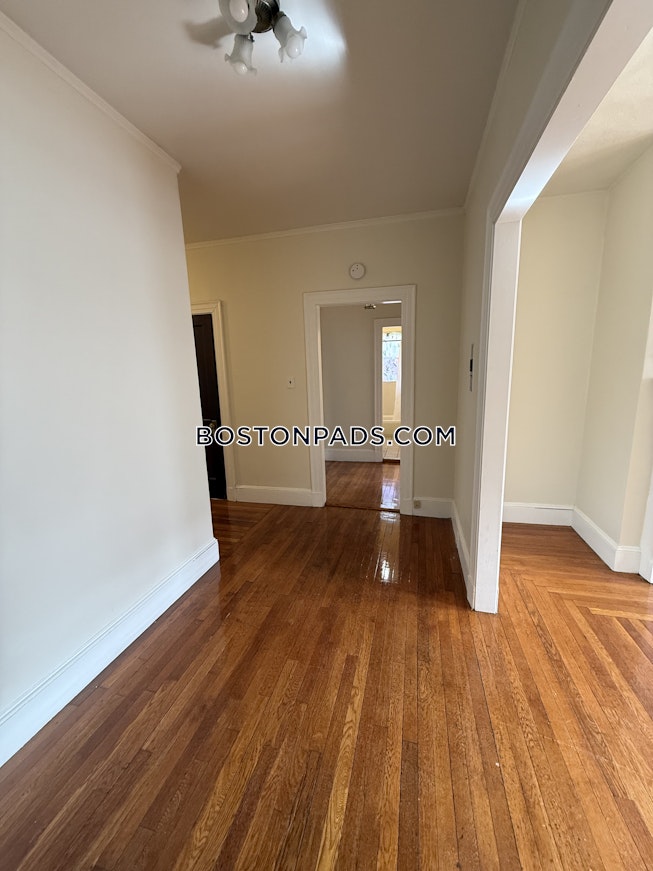 Somerville - $4,250+ /mo