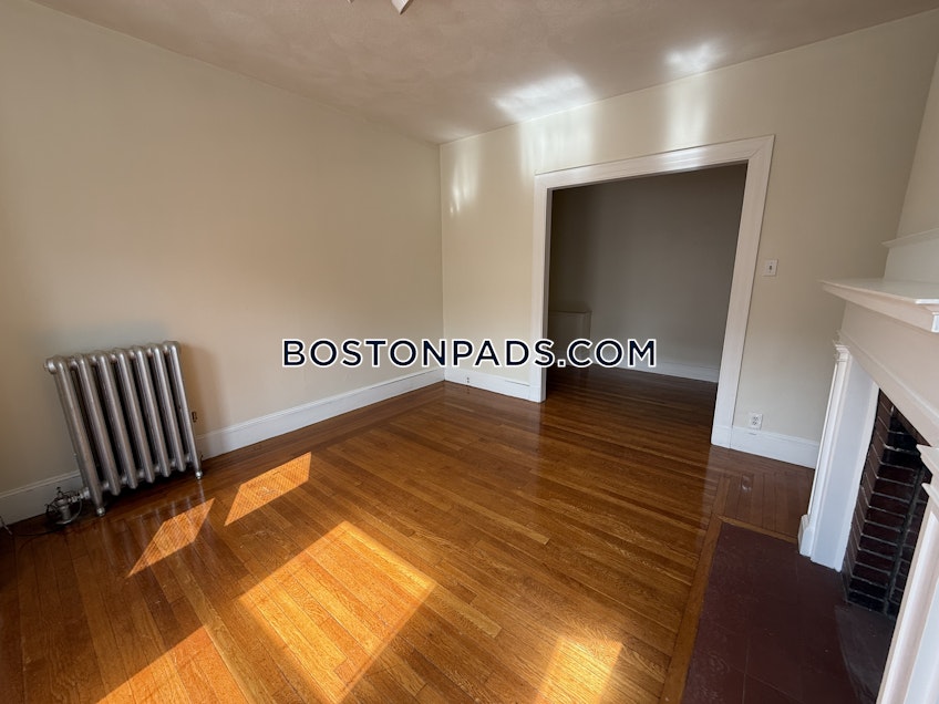 Somerville - $4,250+ /month