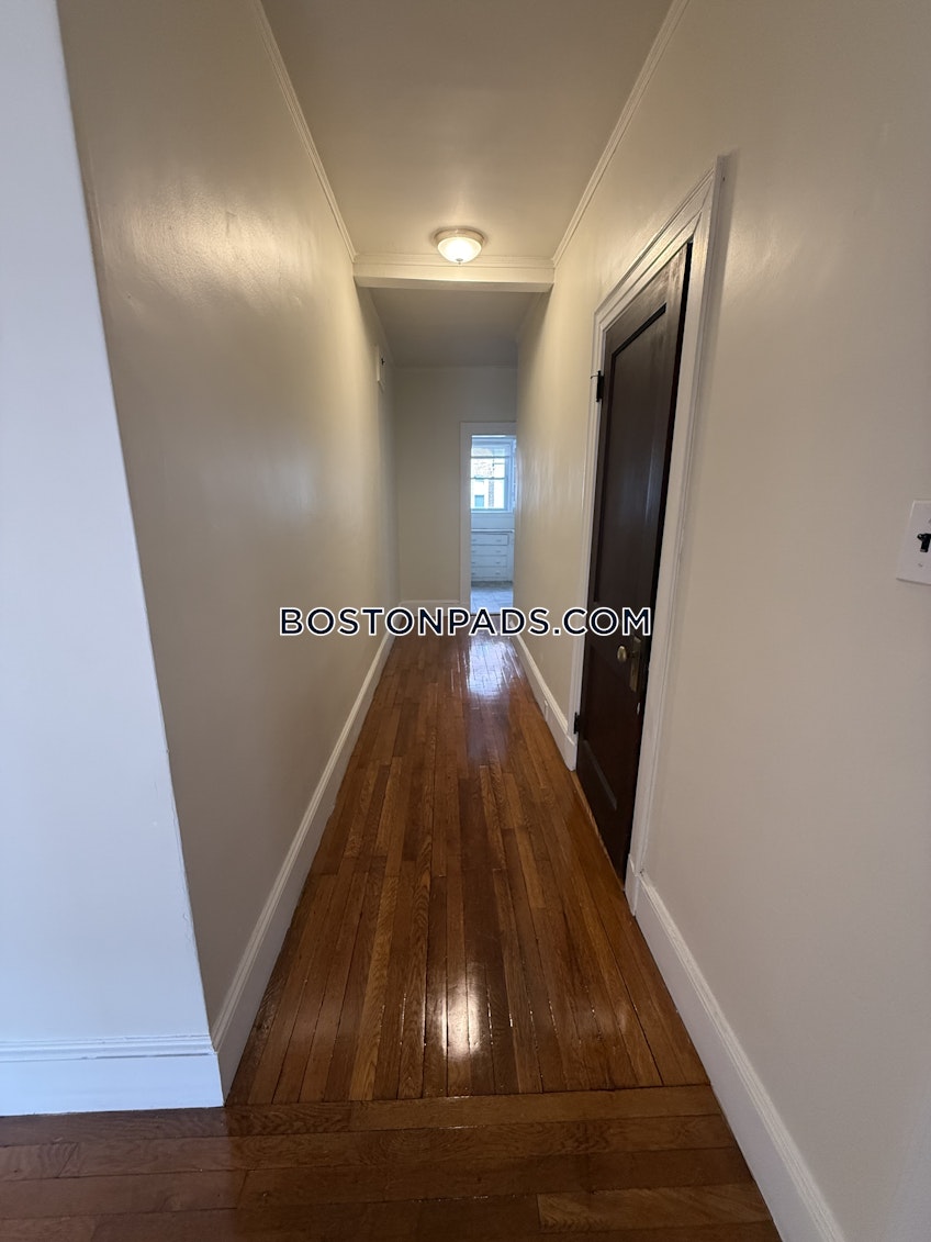 Somerville - $4,250+ /month