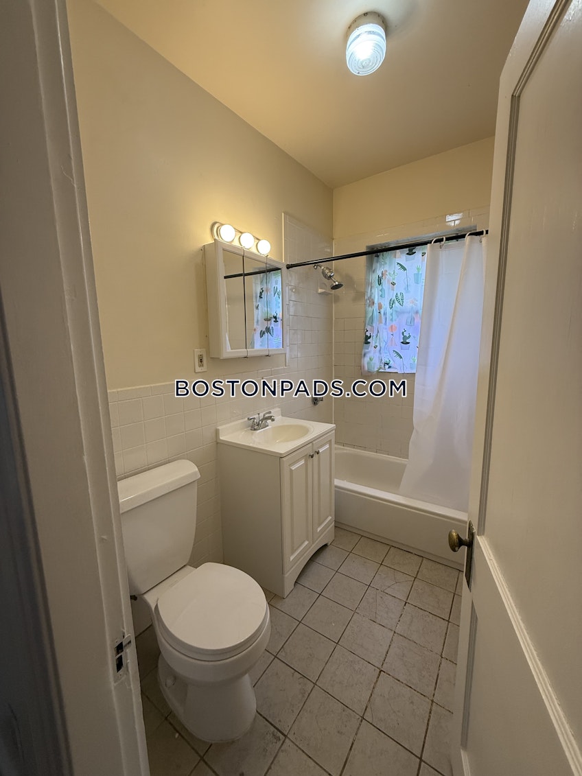 Somerville - $4,250+ /month