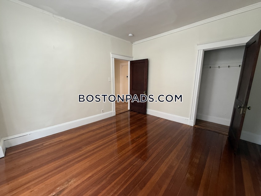 Somerville - $4,250+ /month