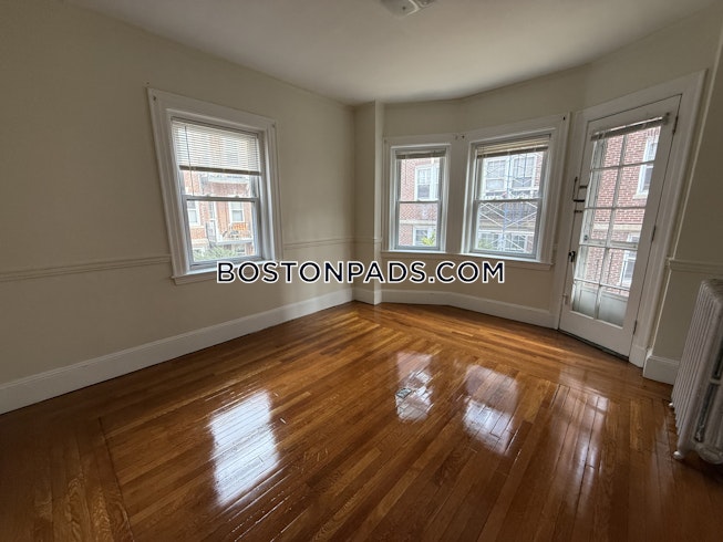 Somerville - $4,250+ /mo