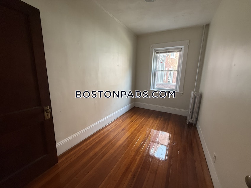 Somerville - $4,250+ /month
