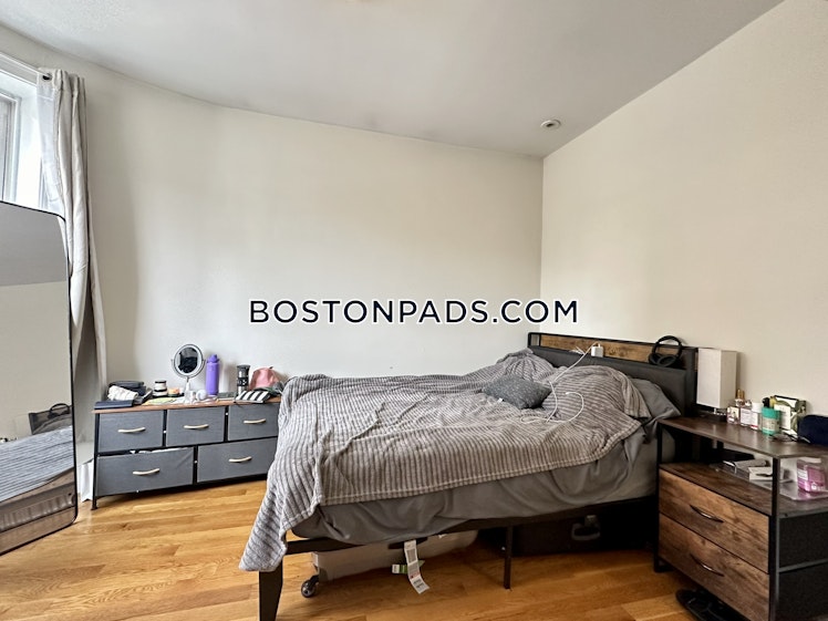 Huntington Ave., Boston