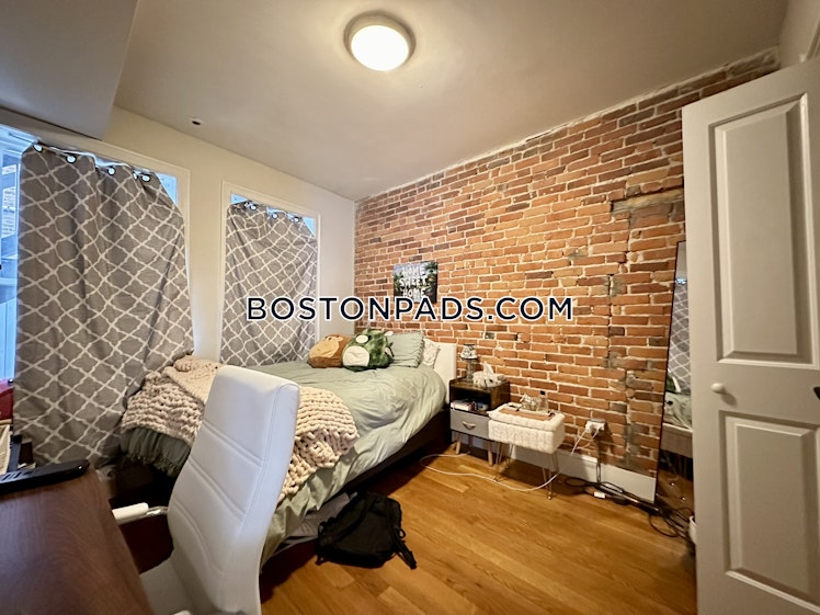 Huntington Ave., Boston