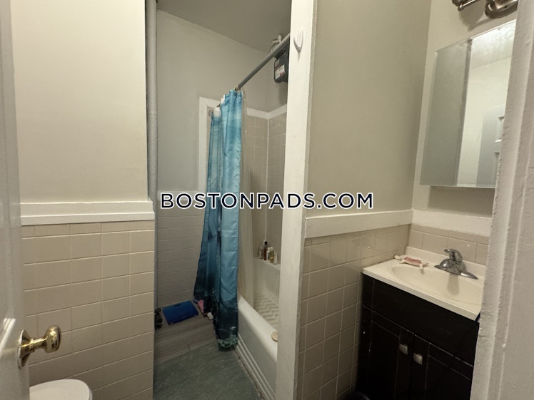 Hemenway St., Boston