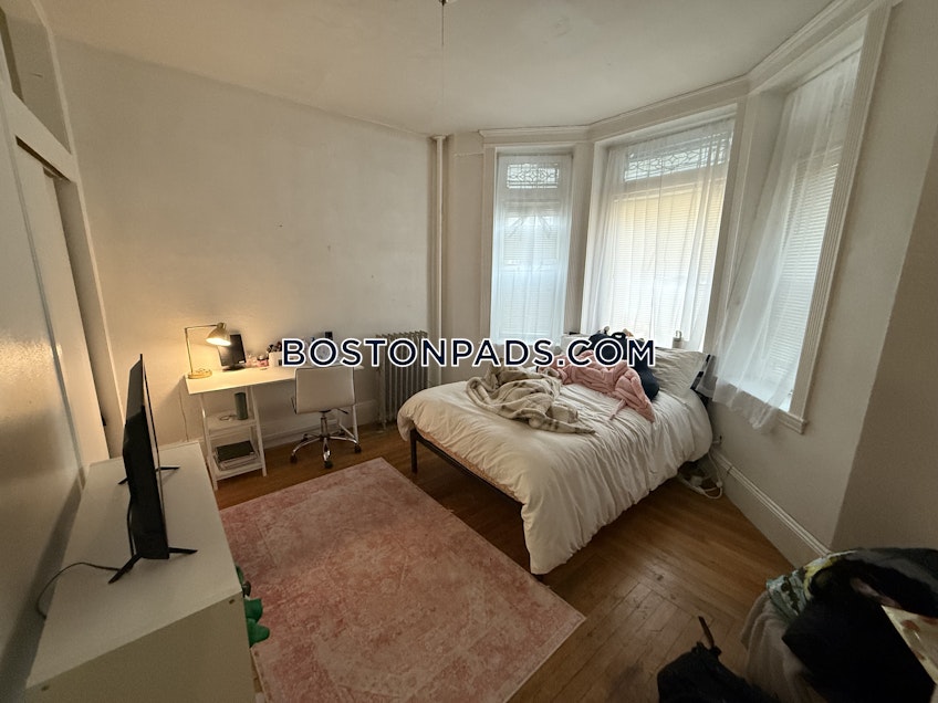 Boston - $3,150+ /month