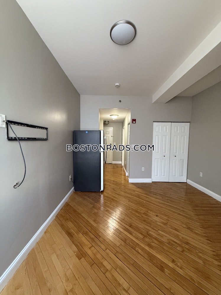 Shirley St., Winthrop