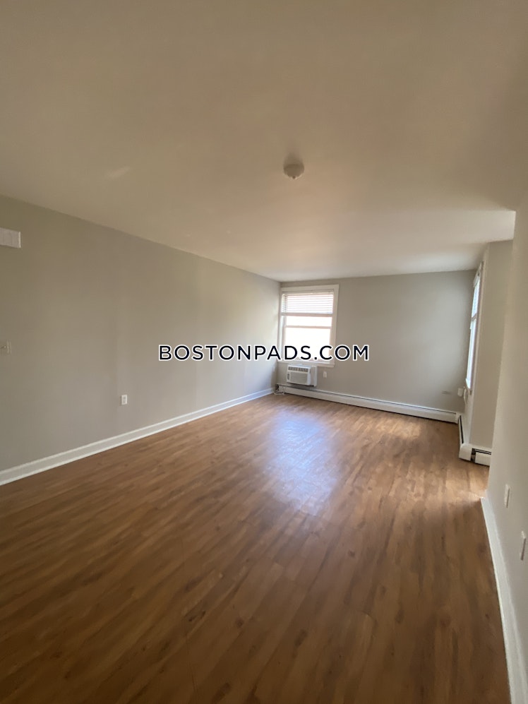 Bronsdon St., Boston