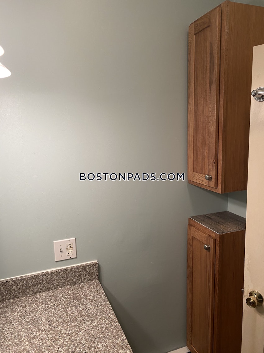 BOSTON - EAST BOSTON - EAGLE HILL - 3 Beds, 1 Bath - Image 7