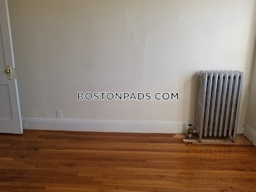 Boston - 1 Beds, 1 Baths