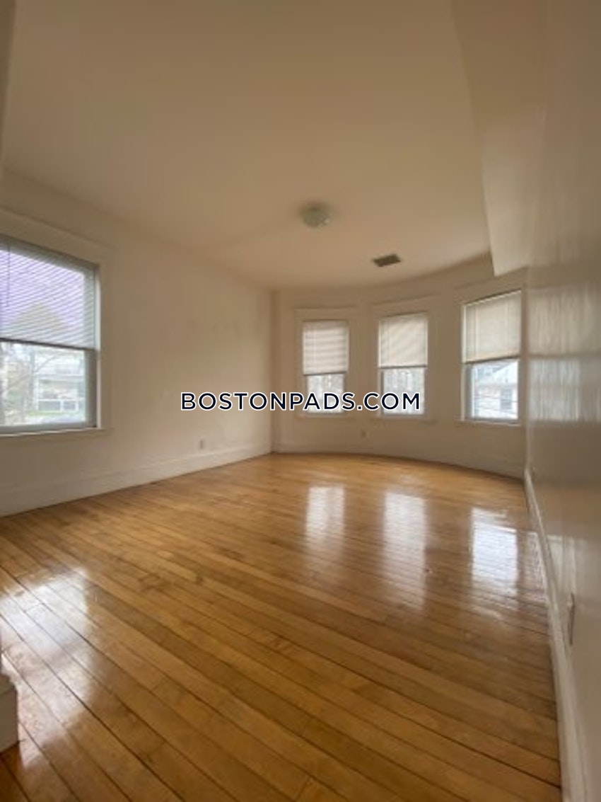 BOSTON - BRIGHTON - OAK SQUARE - 4 Beds, 2.5 Baths - Image 14