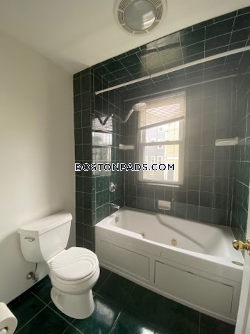 BOSTON - BRIGHTON - OAK SQUARE - 4 Beds, 2.5 Baths - Image 30