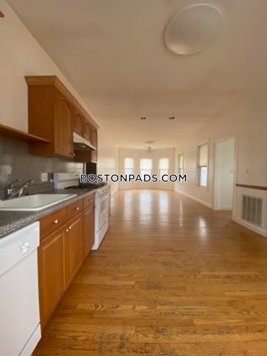 BOSTON - BRIGHTON - OAK SQUARE - 4 Beds, 2.5 Baths - Image 6