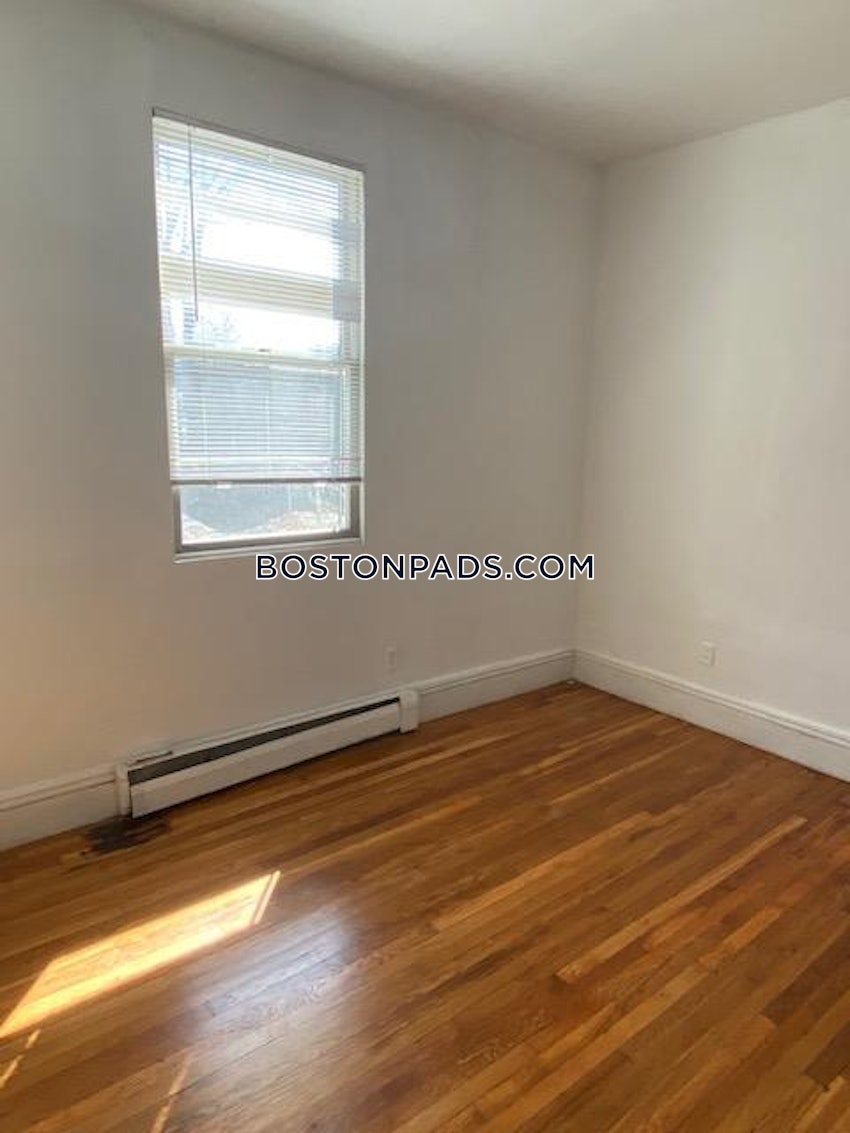 BOSTON - ALLSTON - 4 Beds, 2 Baths - Image 14