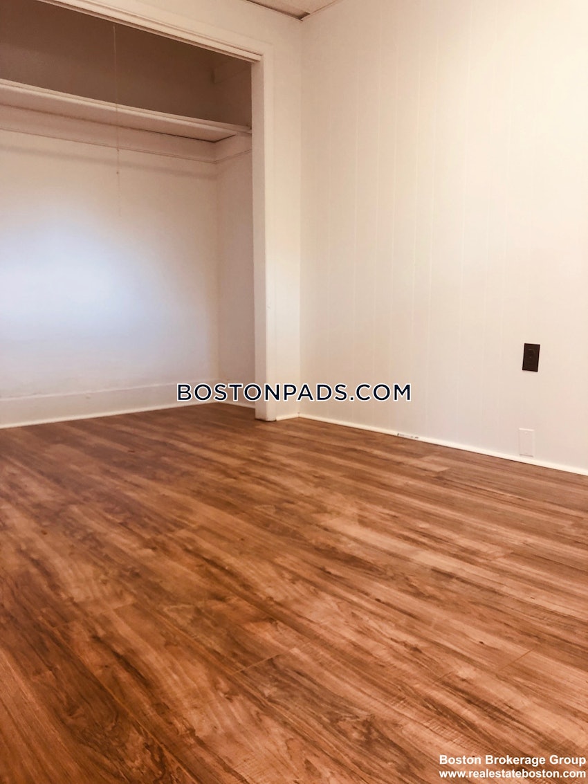 BOSTON - DORCHESTER/SOUTH BOSTON BORDER - 2 Beds, 1 Bath - Image 11