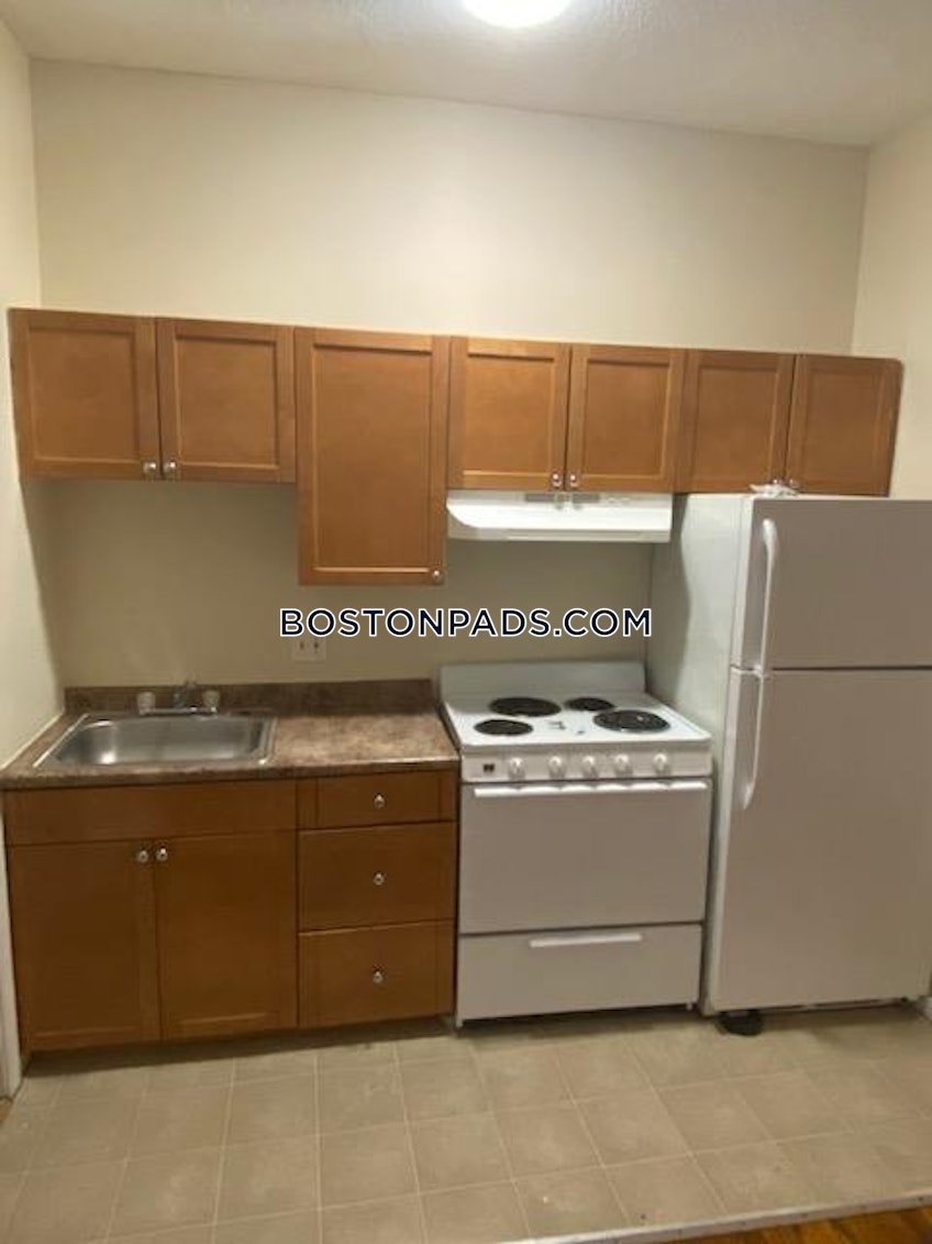 Boston - $2,555+ /month