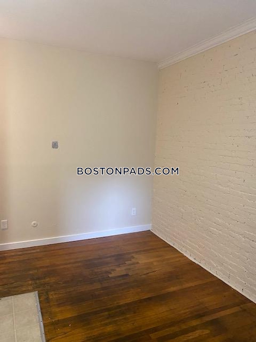 Boston - $2,555+ /month