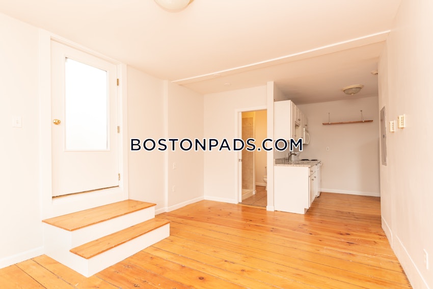 GLOUCESTER - 2 Beds, 1 Bath - Image 5