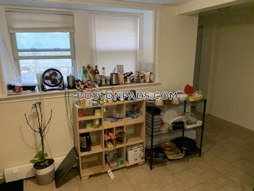 Boston - 3 Beds, 1 Baths