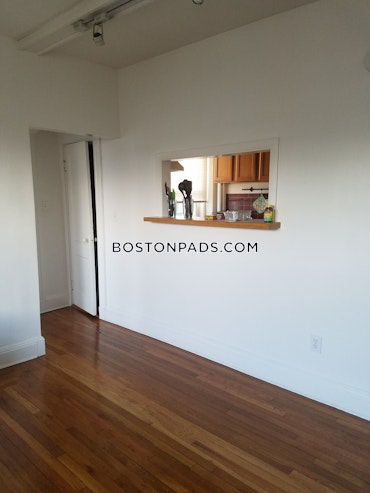 Boston - 2 Beds, 1 Baths