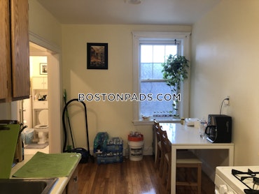 Boston - 2 Beds, 1 Baths