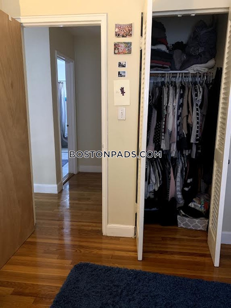 Chiswick Rd., Boston