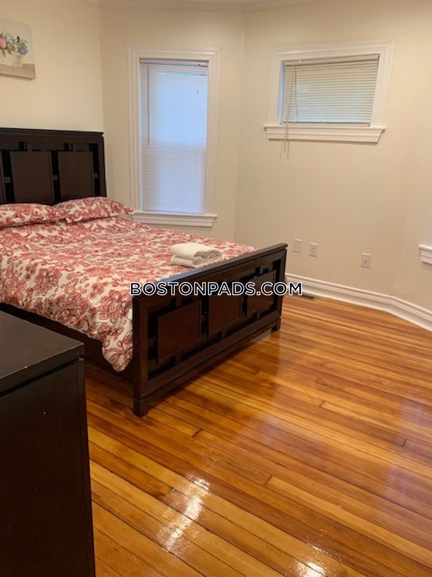 BOSTON - DORCHESTER - UPHAMS CORNER - 4 Beds, 1 Bath - Image 7