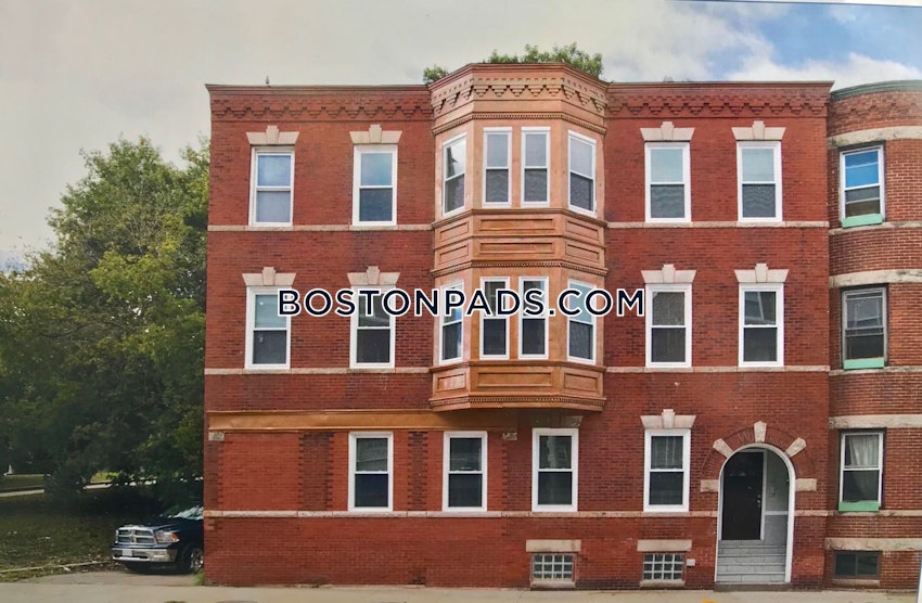 BOSTON - JAMAICA PLAIN - FOREST HILLS - 3 Beds, 2 Baths - Image 2