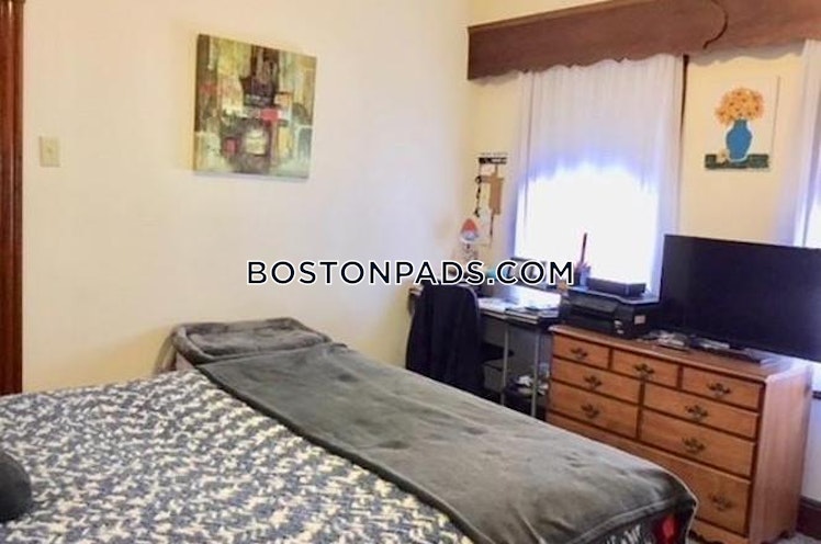 Frederick Ave., Medford