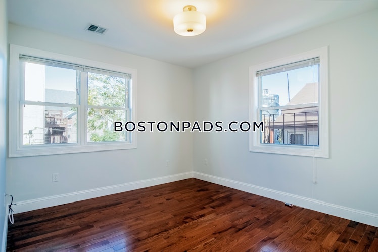 Maverick St., Boston