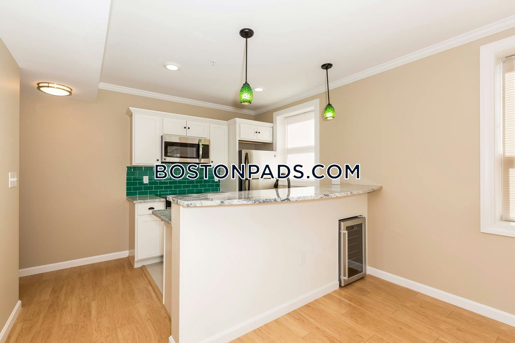 Boston - 2 Beds, 1 Baths