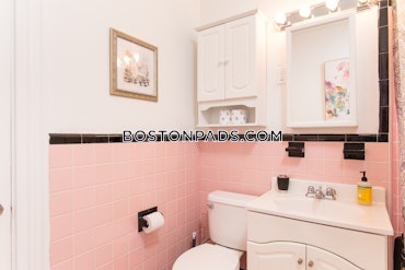 Brookline - 2 Beds, 1 Baths