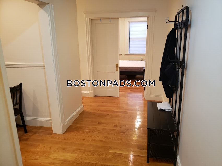 BOSTON - ALLSTON/BRIGHTON BORDER - 2 Beds, 1 Bath - Image 4