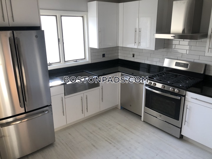somerville-apartment-for-rent-3-bedrooms-1-bath-magounball-square-4100-8030737 