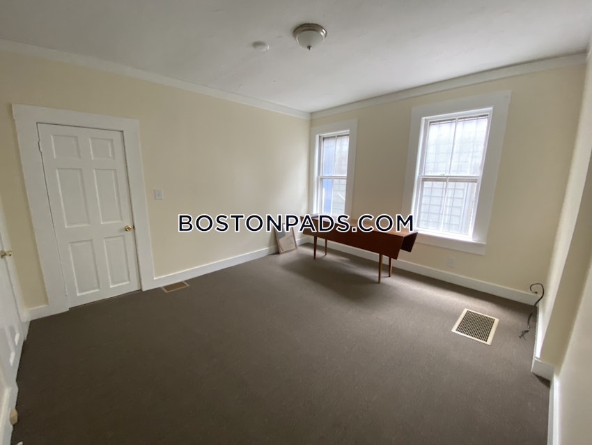 BOSTON - JAMAICA PLAIN - CENTER - 3 Beds, 1.5 Baths - Image 5