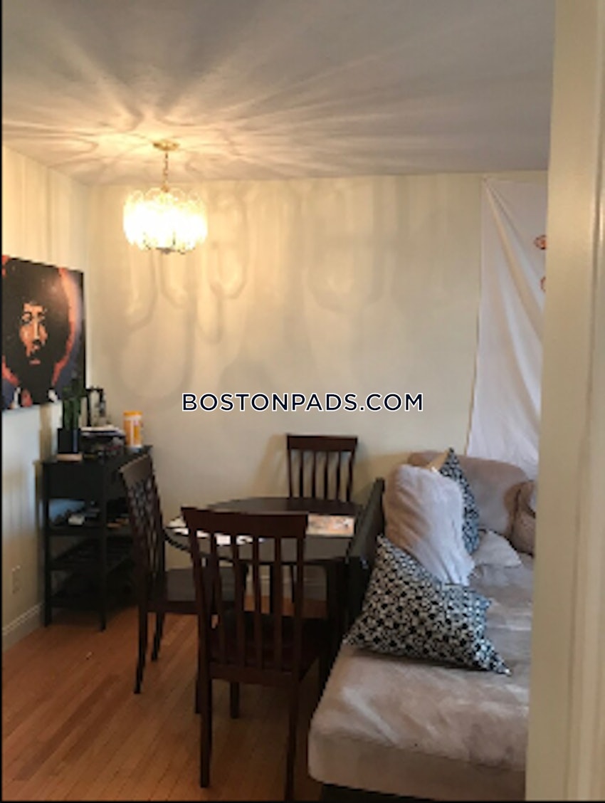 BOSTON - SOUTH BOSTON - WEST SIDE - 3 Beds, 2 Baths - Image 10