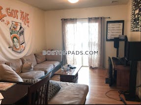 South Boston 3 Beds 2 Baths Boston - $3,900 No Fee