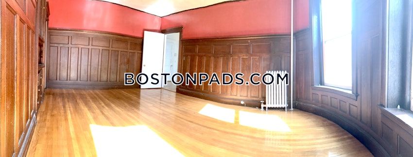 BOSTON - JAMAICA PLAIN - JAMAICA POND/PONDSIDE - 4 Beds, 1 Bath - Image 3