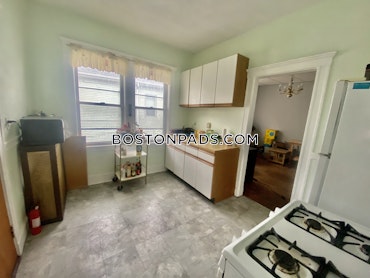 Boston - 4 Beds, 1 Baths