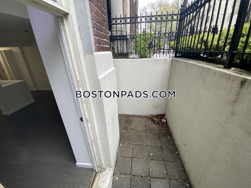 BOSTON - FENWAY/KENMORE - 1 Bed, 1 Bath - Image 16