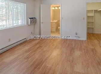 Royal Crest Dr. North Andover