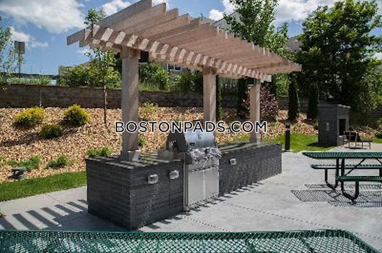 Woodview Way., Andover