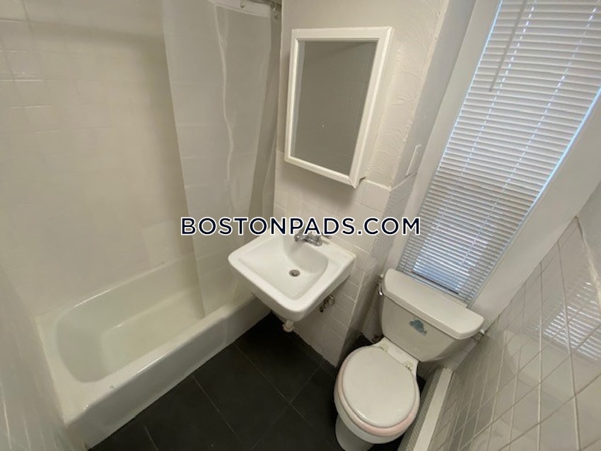 BOSTON - SOUTH BOSTON - ANDREW SQUARE - 2 Beds, 1 Bath - Image 15