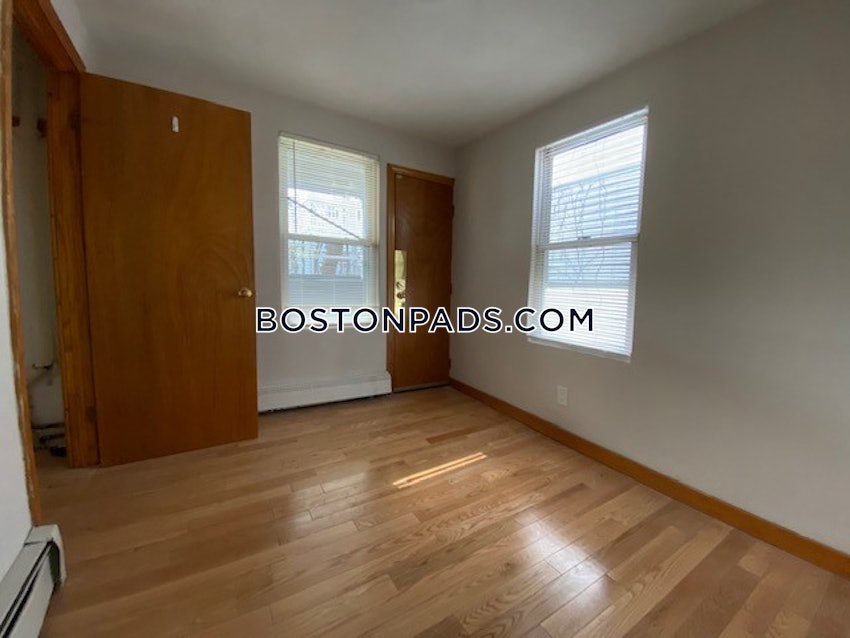 BOSTON - SOUTH BOSTON - ANDREW SQUARE - 2 Beds, 1 Bath - Image 2