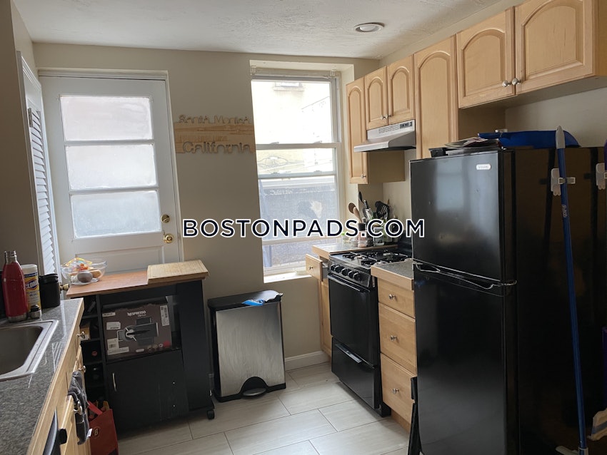 BOSTON - NORTH END - 1 Bed, 1 Bath - Image 6