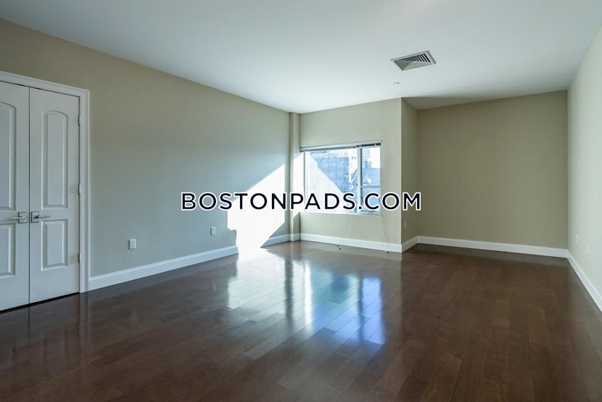 BOSTON - SOUTH BOSTON - WEST SIDE - 2 Beds, 2 Baths - Image 6